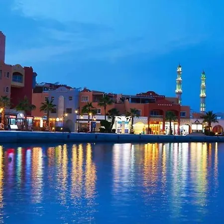 Comfort Marina 5 Apartment,S