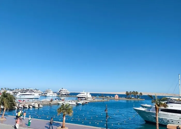Comfort Marina 5 Apartment,s